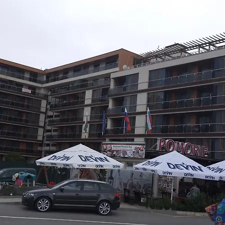 Apartamento Апартаменти В Поморие Комплекс На Първа Линия Плаж