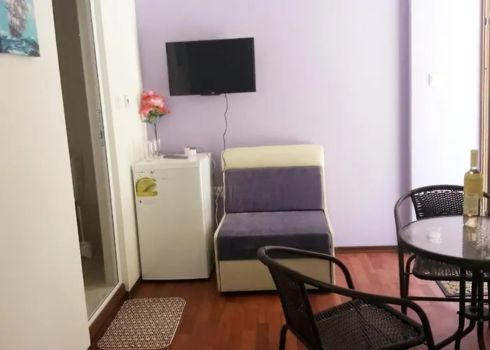 Апартаменти В Поморие Комплекс На Първа Линия Плаж Apartmán *